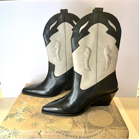 Free People Twin Flames Leather Western Cowboy Boots in Black/Ivory NEW in box - Picture 4 of 15